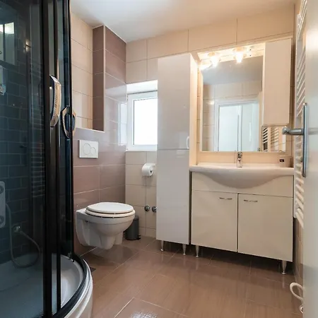 Leonarda Apartament Trogir