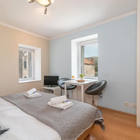 Leonarda Apartament Trogir