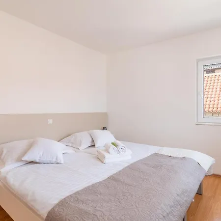 Leonarda Apartament Trogir