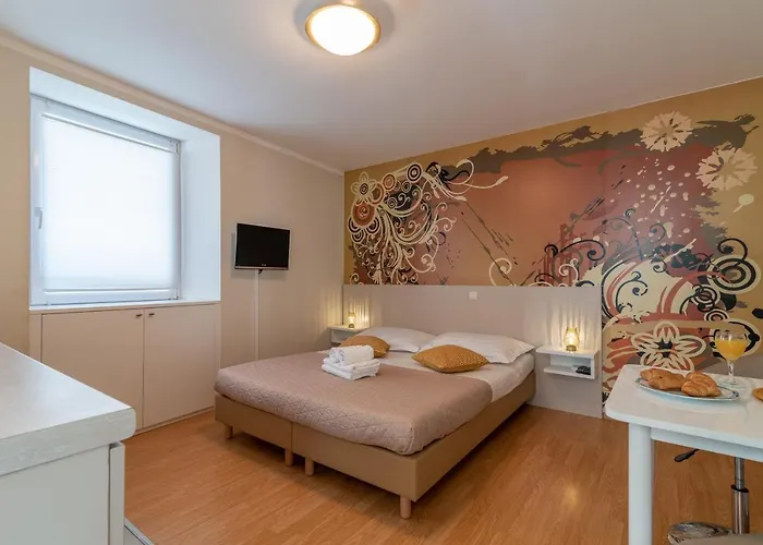 Leonarda * 트로기르