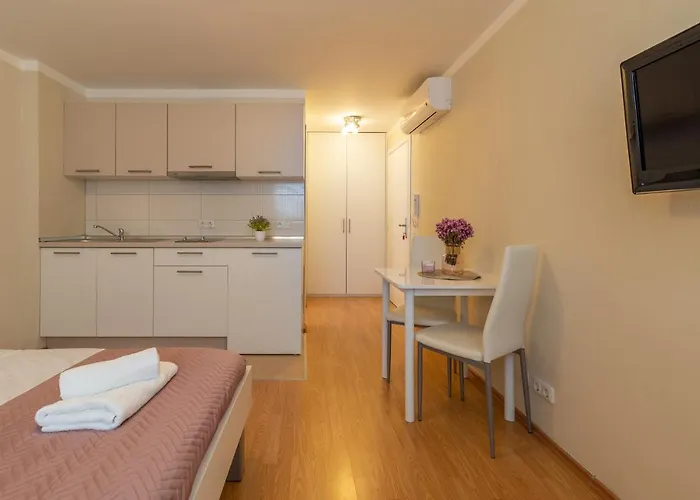 아파트 Leonarda 트로기르