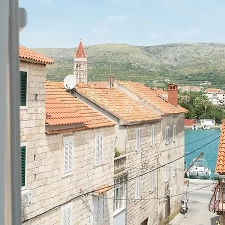 Leonarda Διαμέρισμα *