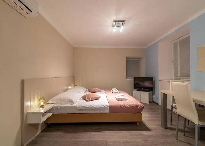 Leonarda Τρογκίρ