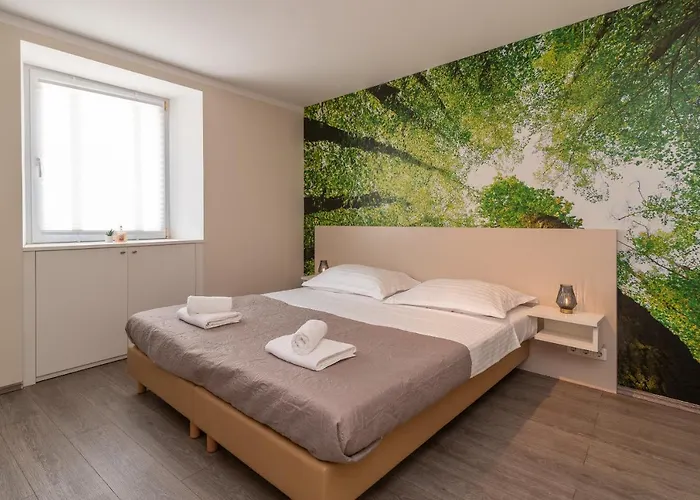 Apartment Leonarda *